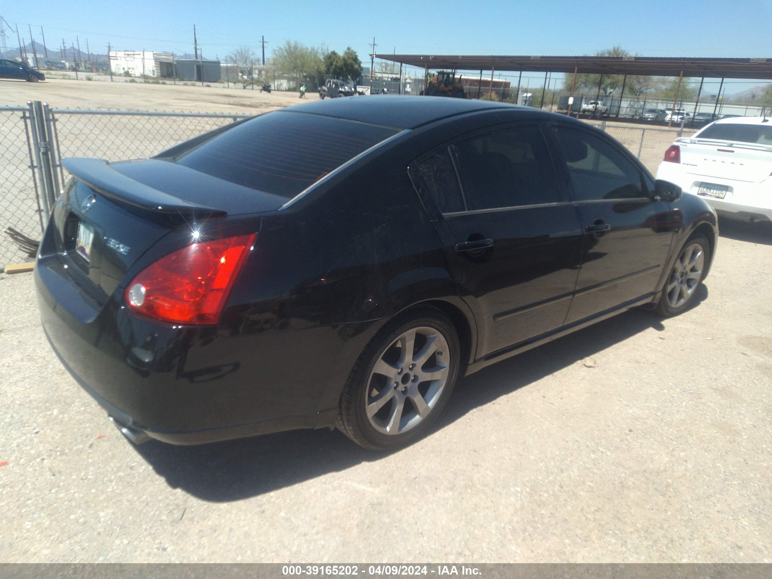 Photo 3 VIN: 1N4BA41E48C818709 - NISSAN MAXIMA 