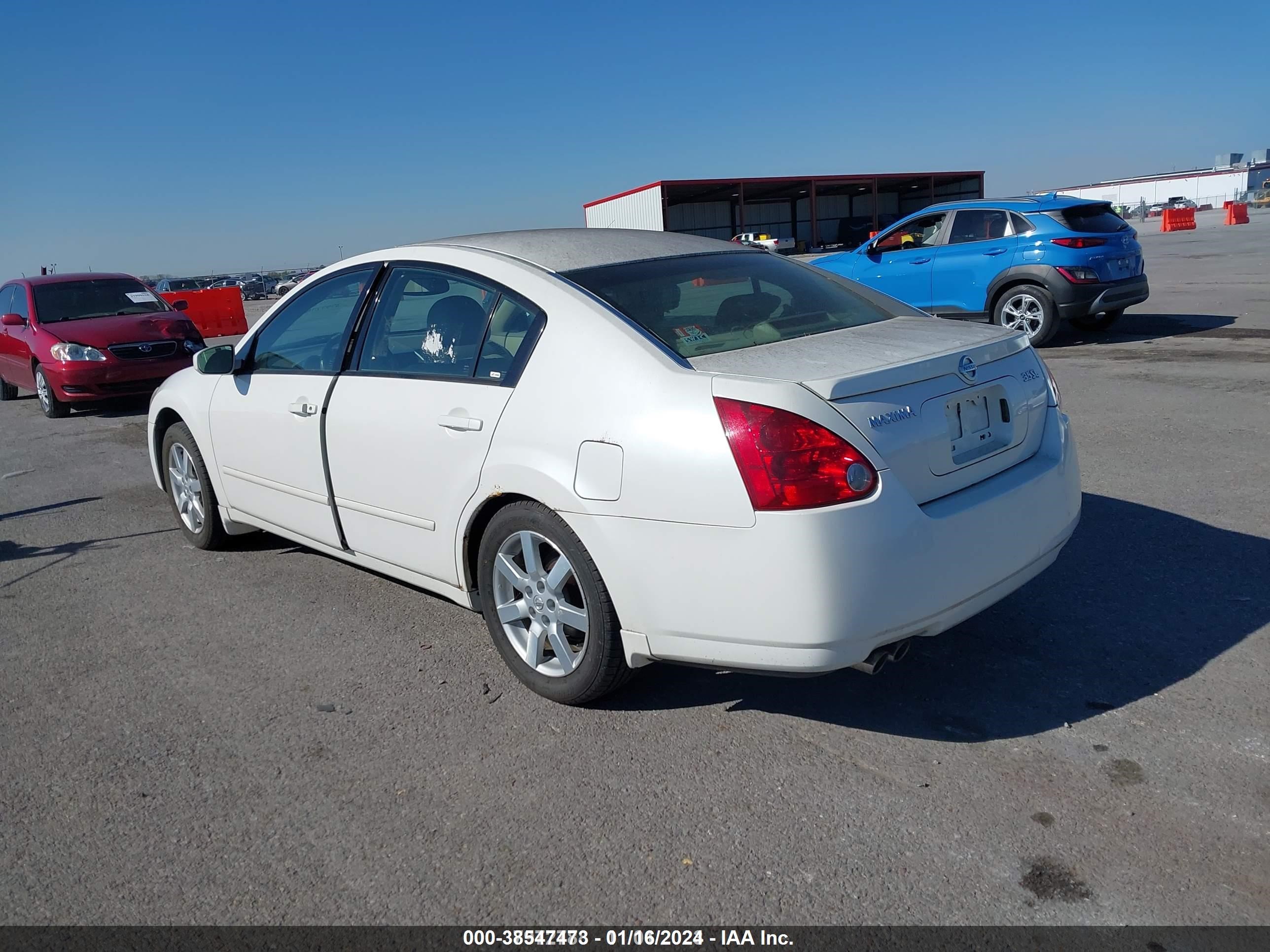 Photo 2 VIN: 1N4BA41E55C834980 - NISSAN MAXIMA 