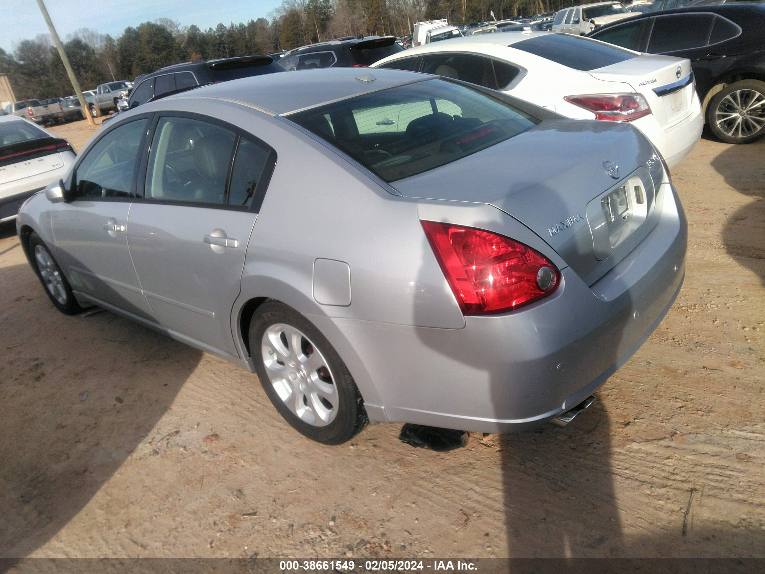 Photo 2 VIN: 1N4BA41E88C802707 - NISSAN MAXIMA 