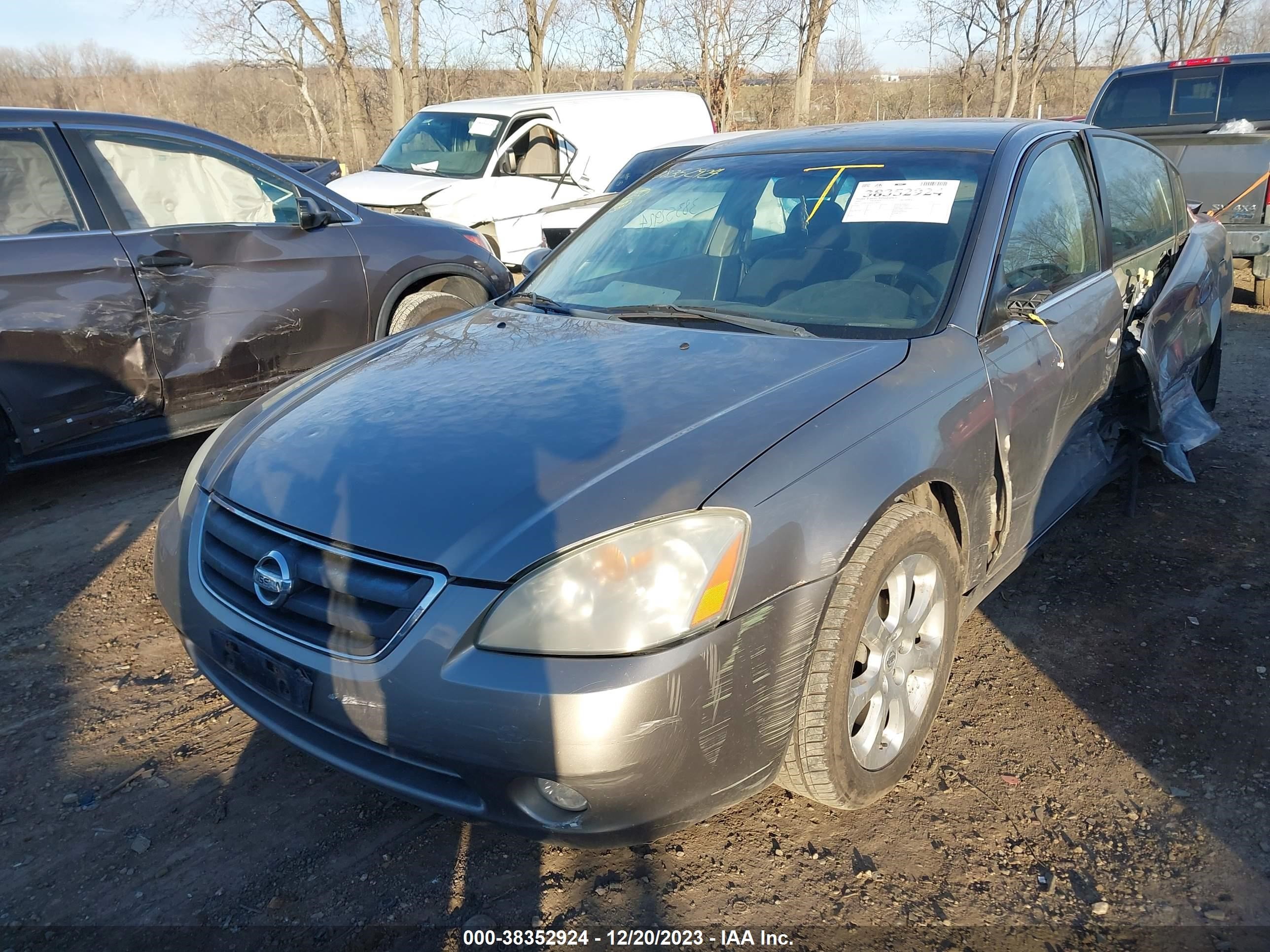 Photo 1 VIN: 1N4BL11D02C149927 - NISSAN ALTIMA 