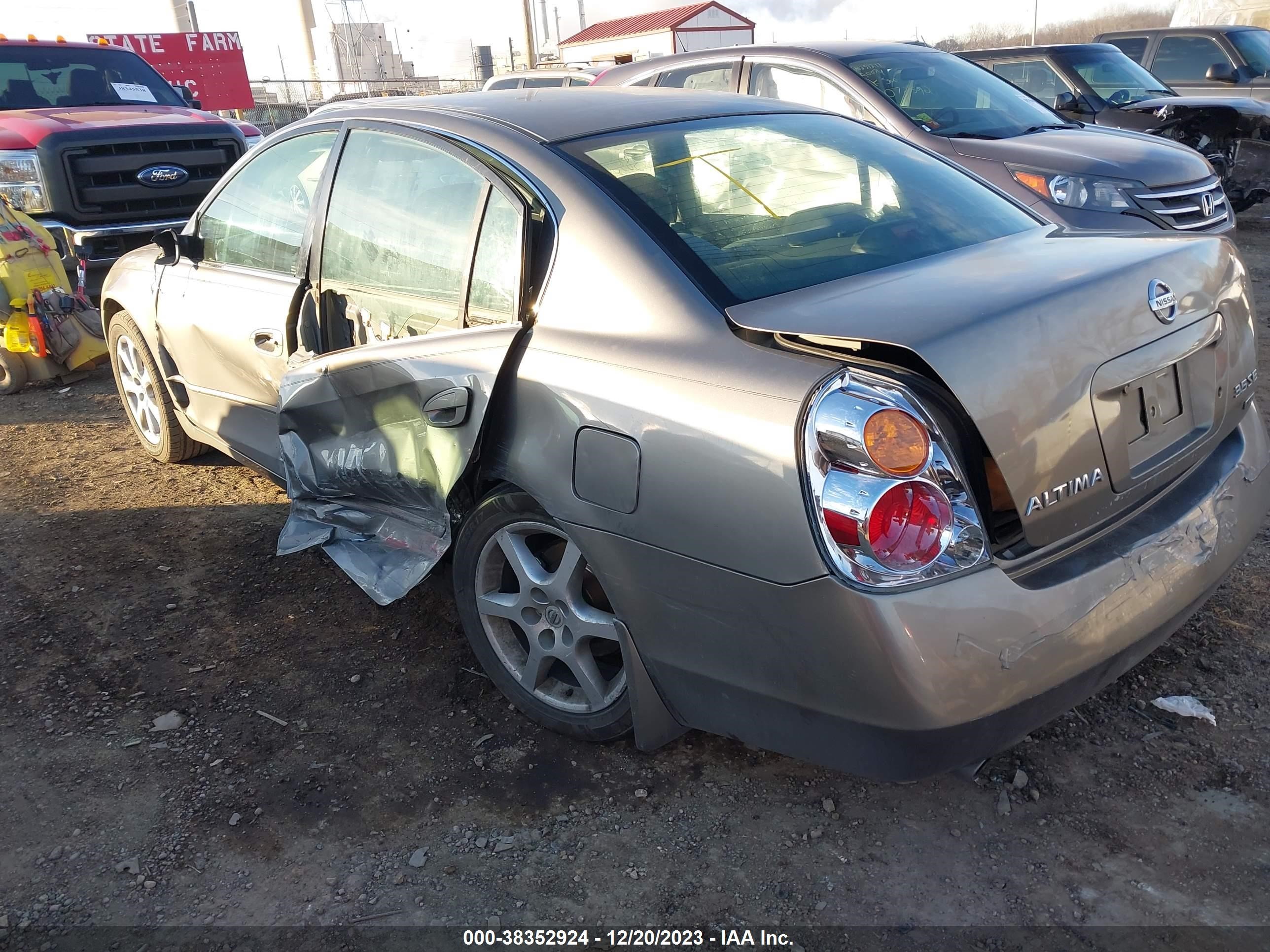 Photo 5 VIN: 1N4BL11D02C149927 - NISSAN ALTIMA 