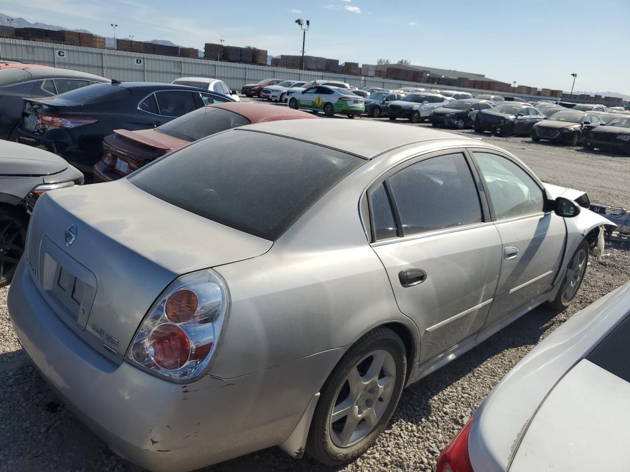 Photo 2 VIN: 1N4BL11D03C281474 - NISSAN ALTIMA 