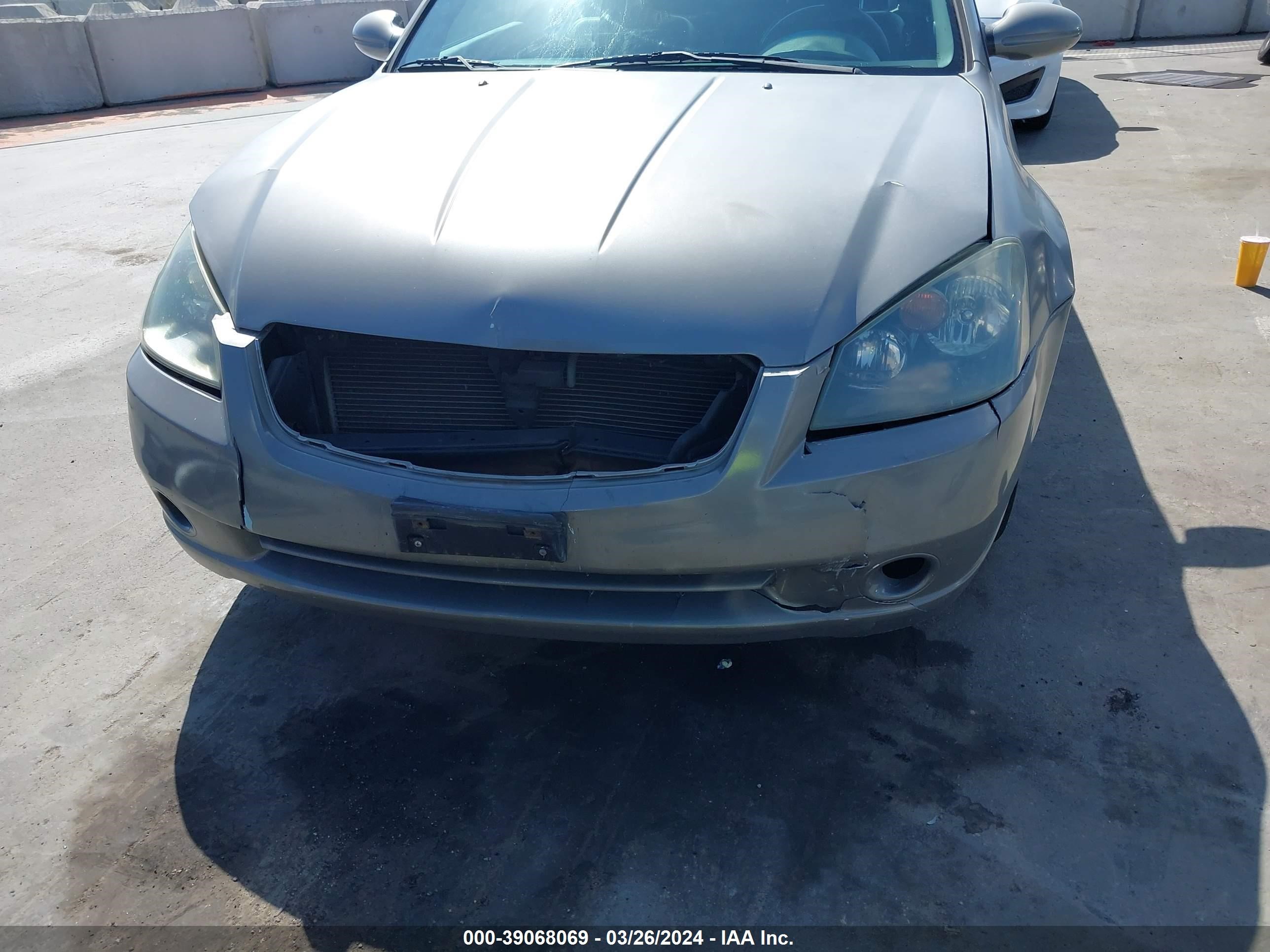 Photo 11 VIN: 1N4BL11D05C214831 - NISSAN ALTIMA 