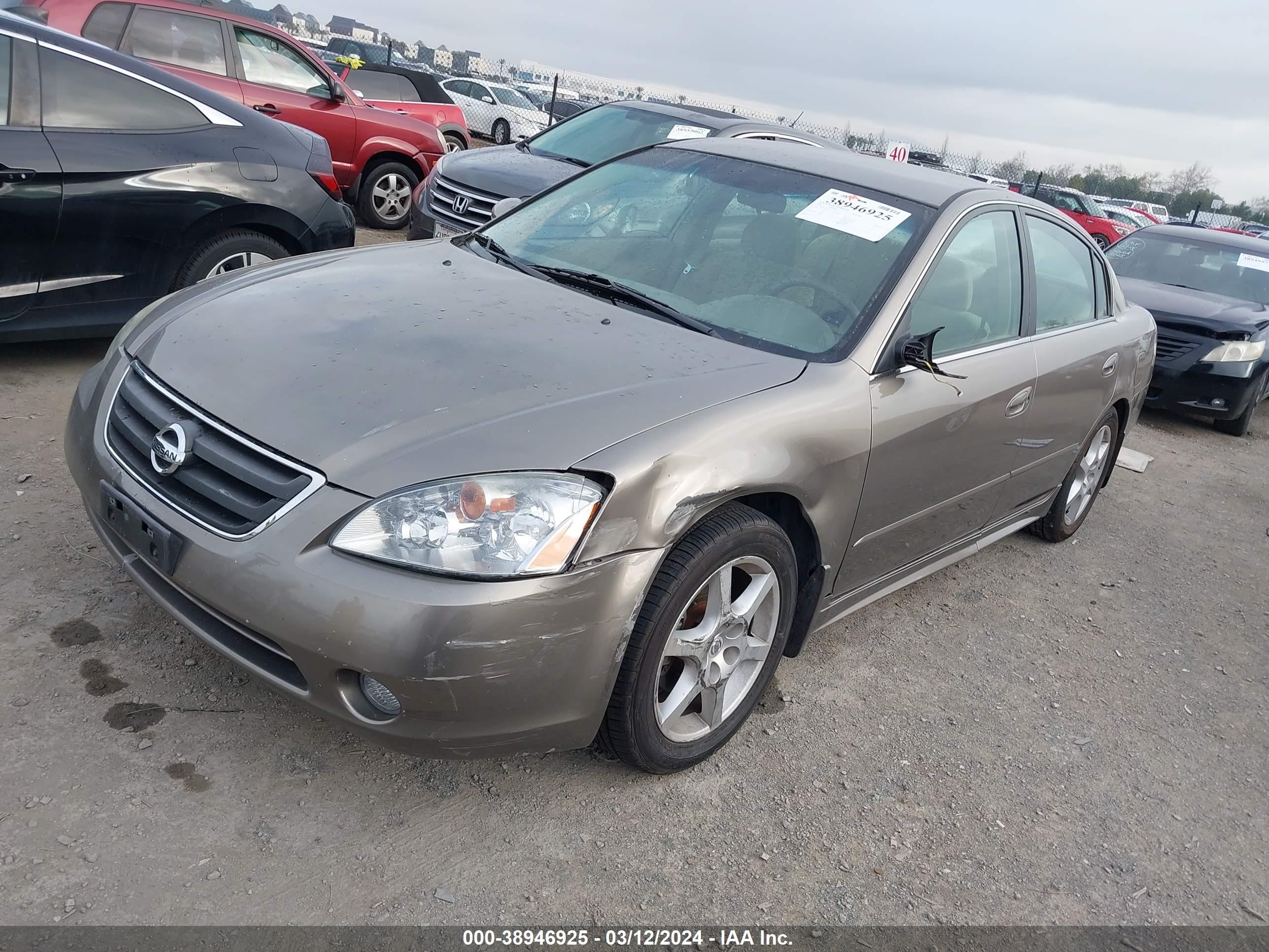 Photo 1 VIN: 1N4BL11D13C333131 - NISSAN ALTIMA 