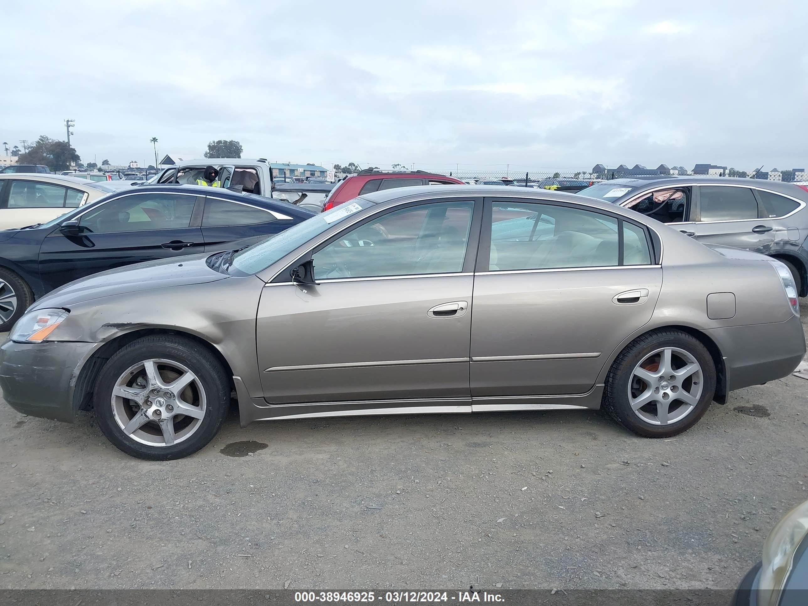 Photo 13 VIN: 1N4BL11D13C333131 - NISSAN ALTIMA 