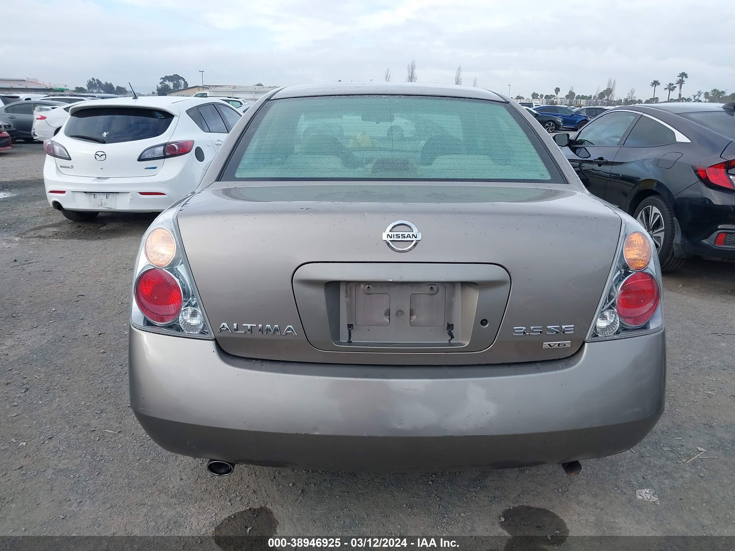 Photo 15 VIN: 1N4BL11D13C333131 - NISSAN ALTIMA 