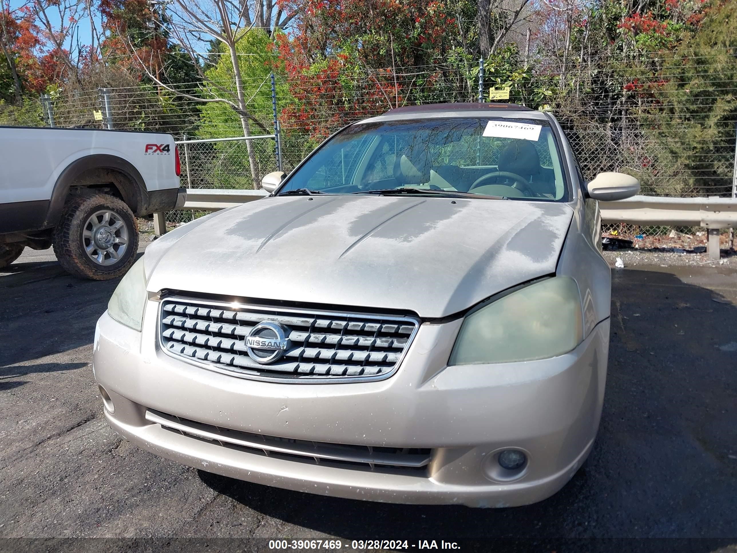 Photo 11 VIN: 1N4BL11D15C337571 - NISSAN ALTIMA 