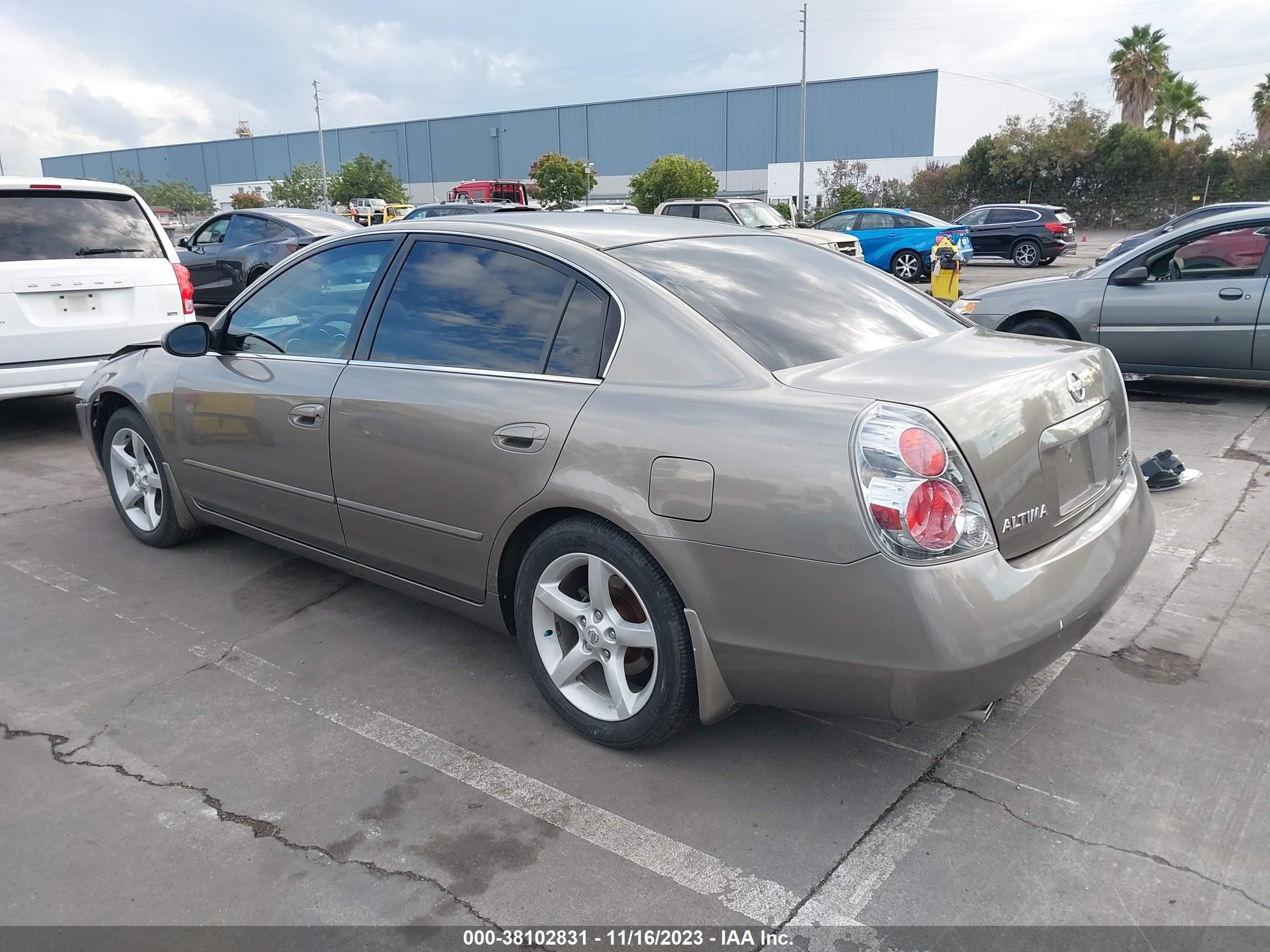 Photo 2 VIN: 1N4BL11D46N348778 - NISSAN ALTIMA 