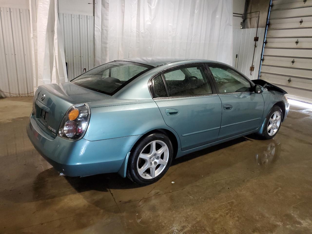 Photo 2 VIN: 1N4BL11D52C143895 - NISSAN ALTIMA 