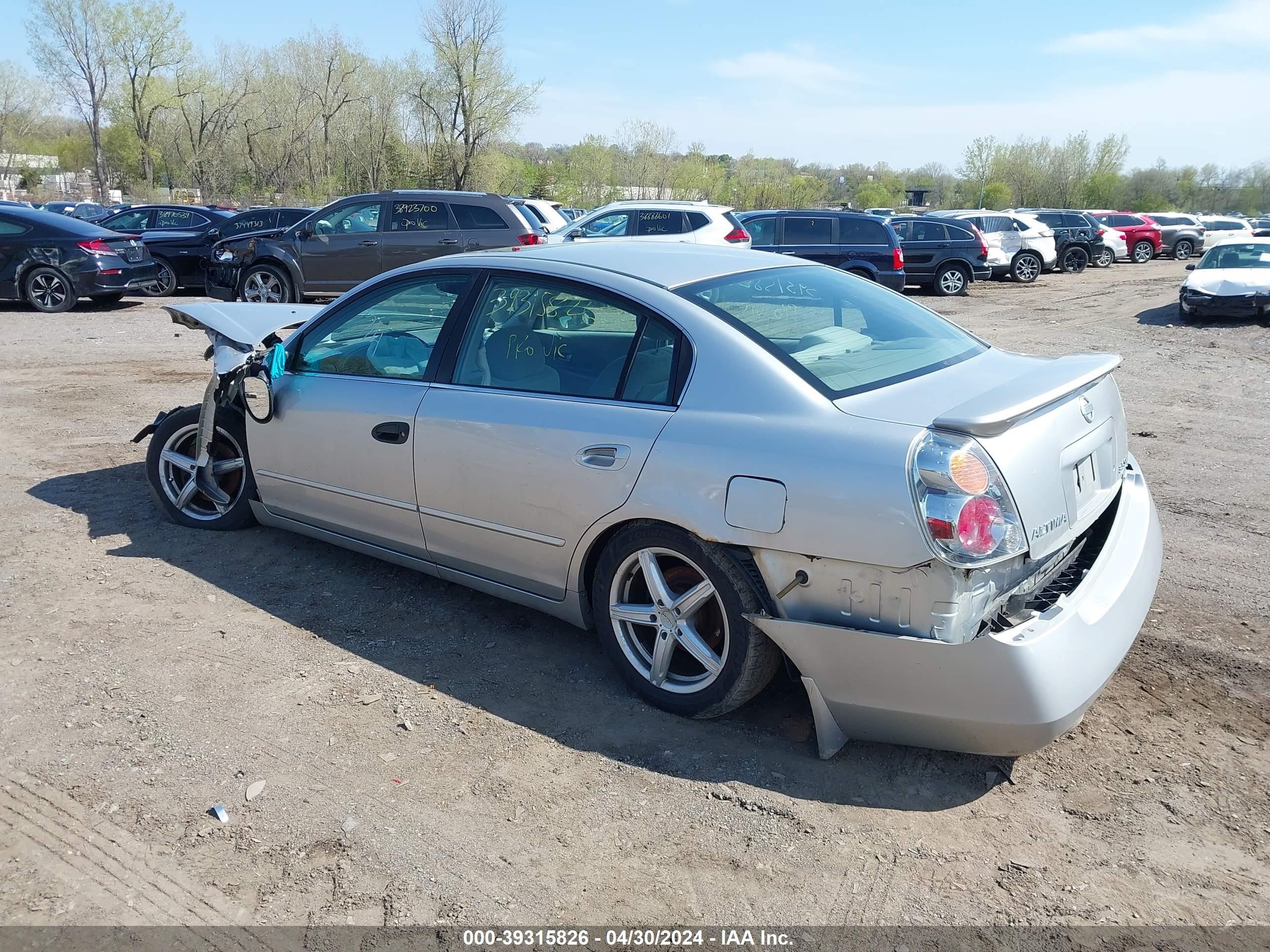 Photo 2 VIN: 1N4BL11D53C139718 - NISSAN ALTIMA 