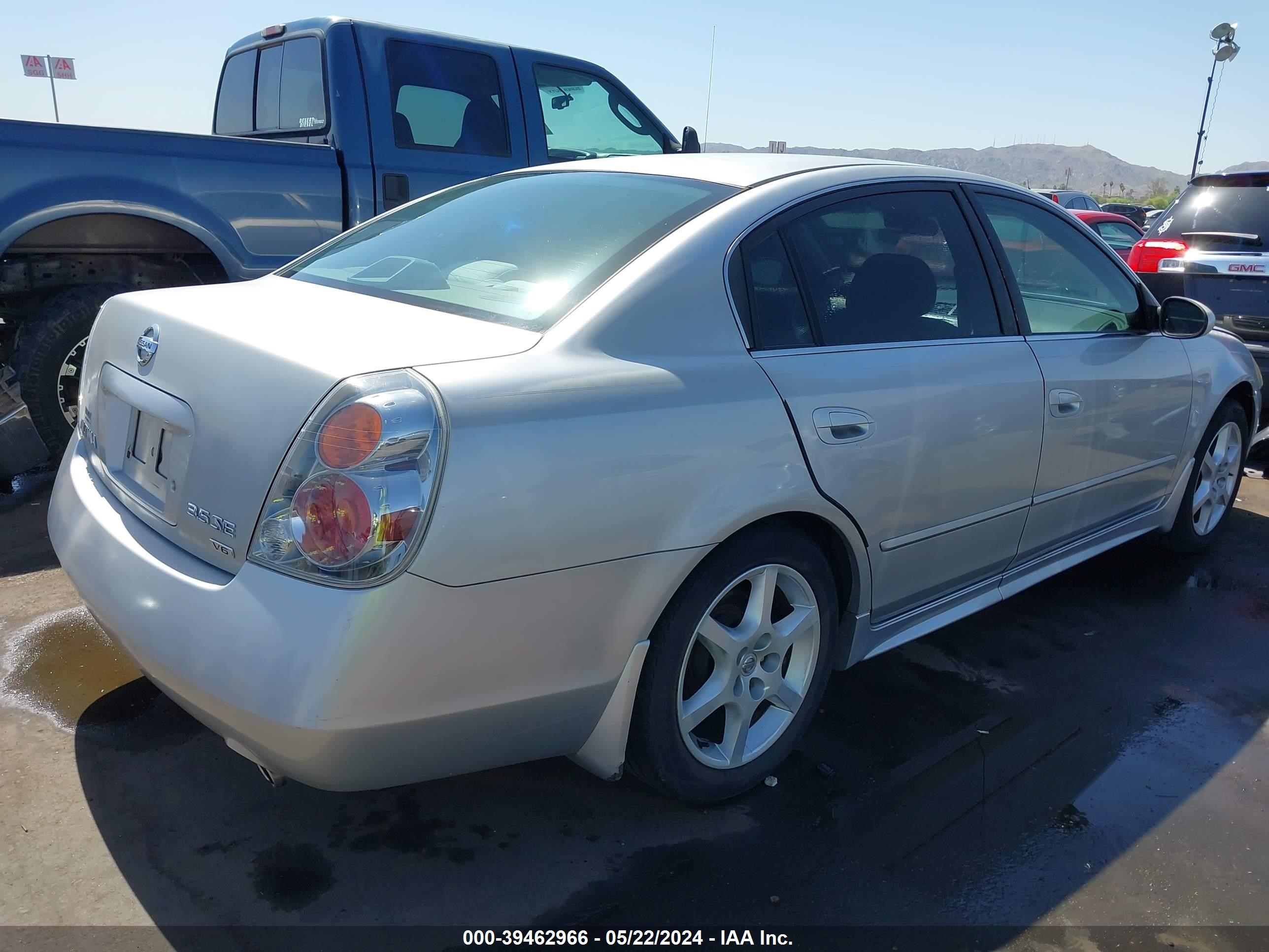 Photo 3 VIN: 1N4BL11D63C316390 - NISSAN ALTIMA 