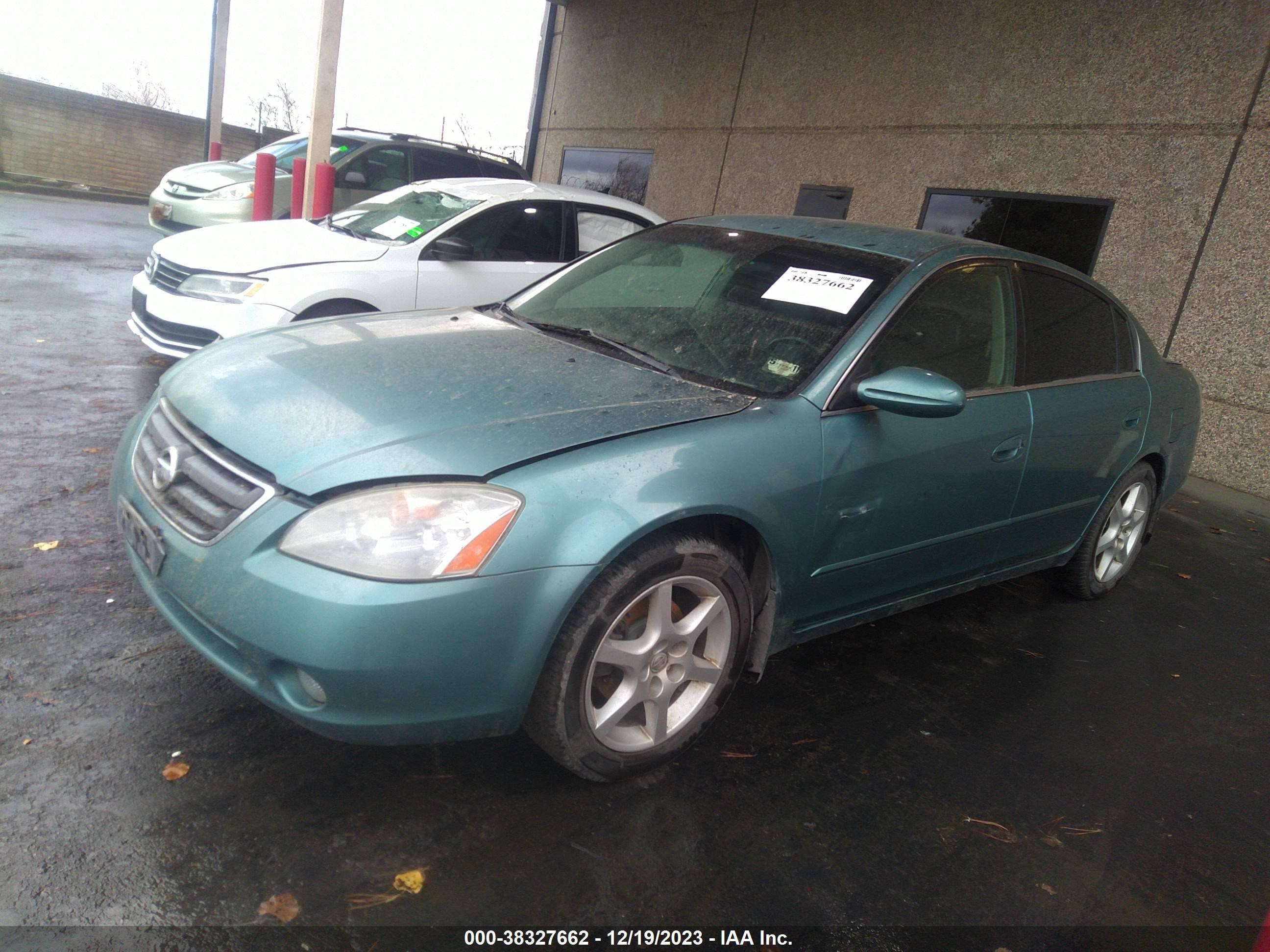 Photo 1 VIN: 1N4BL11D72C118349 - NISSAN ALTIMA 