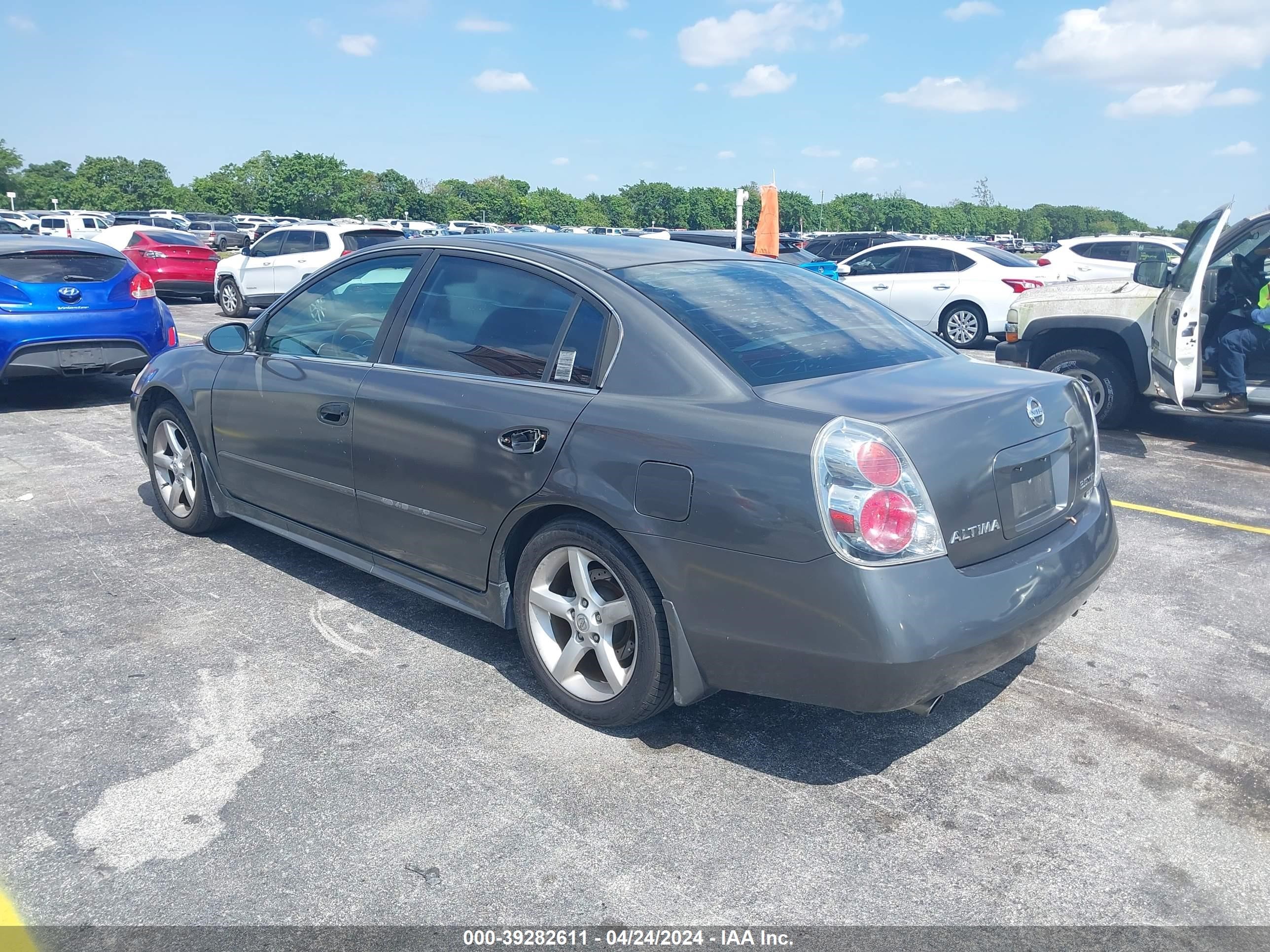 Photo 2 VIN: 1N4BL11D85C215984 - NISSAN ALTIMA 