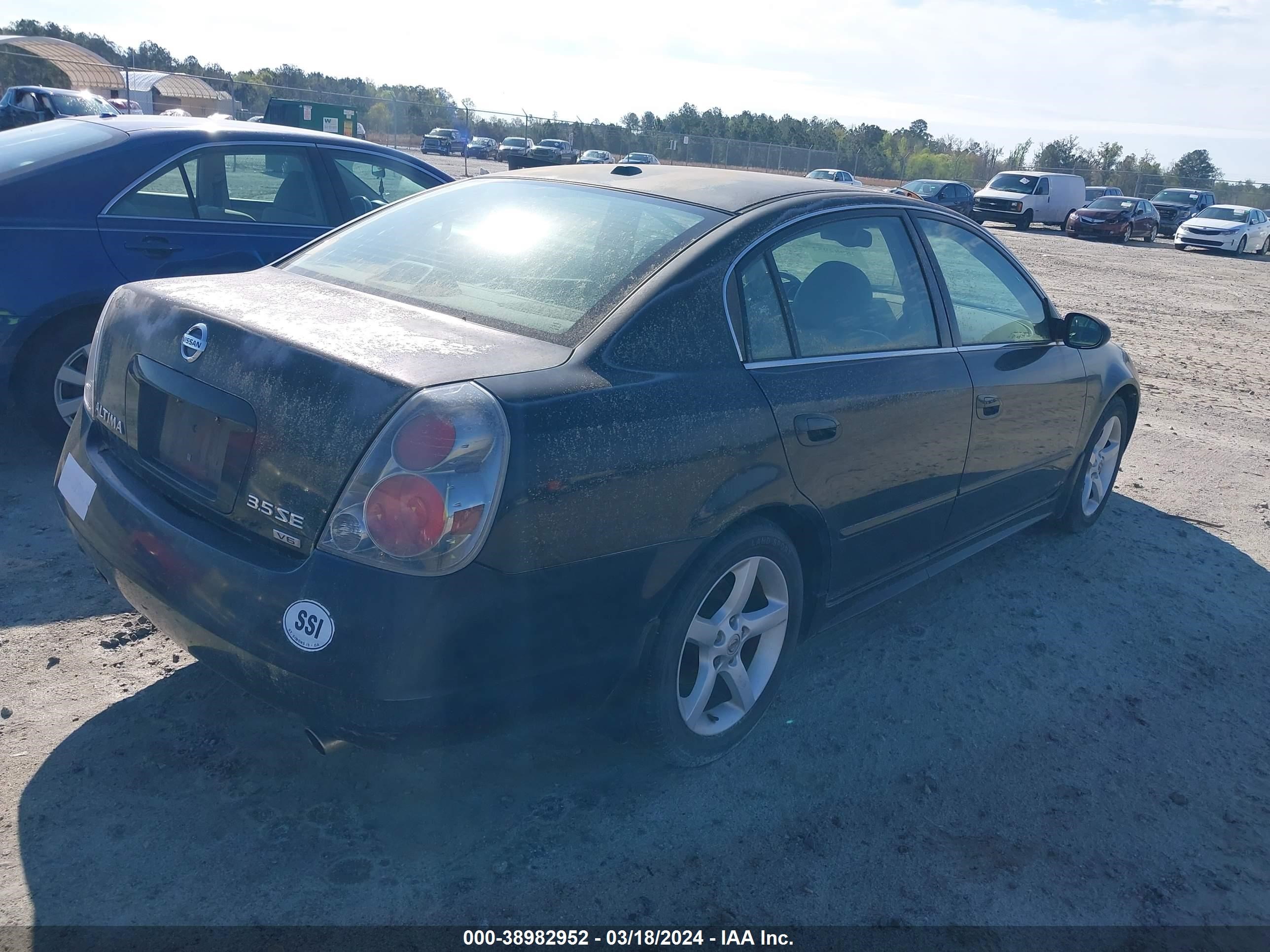 Photo 3 VIN: 1N4BL11DX6C226325 - NISSAN ALTIMA 