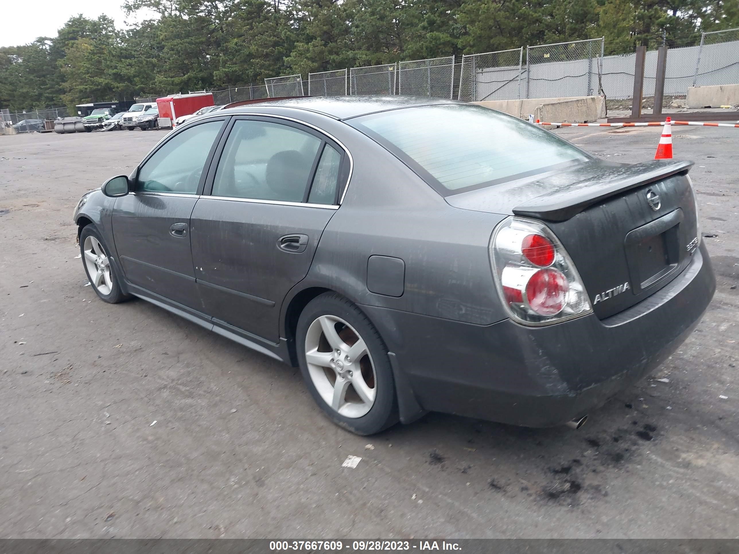 Photo 2 VIN: 1N4BL11E95C336922 - NISSAN ALTIMA 