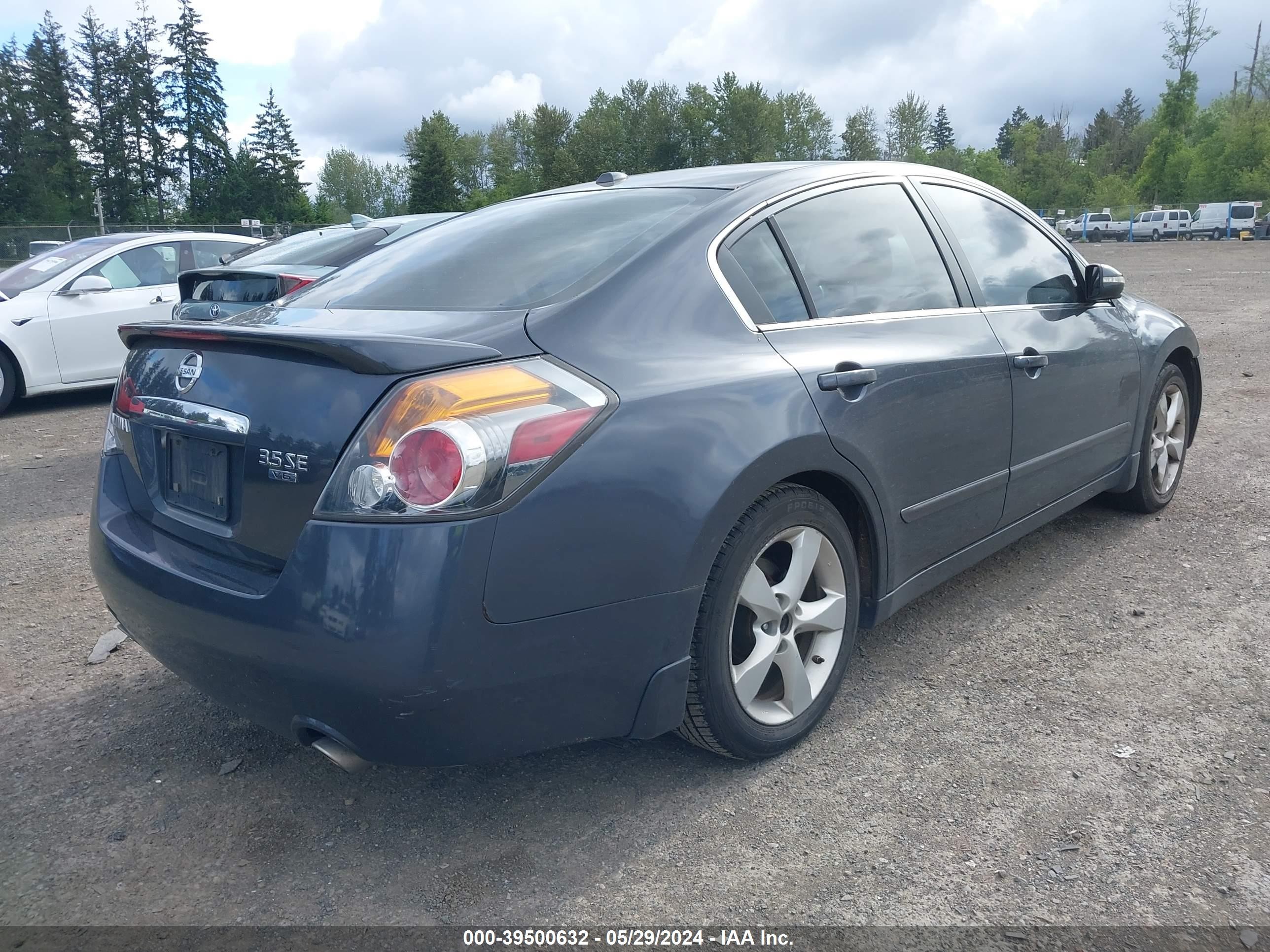 Photo 3 VIN: 1N4BL21E08C209681 - NISSAN ALTIMA 