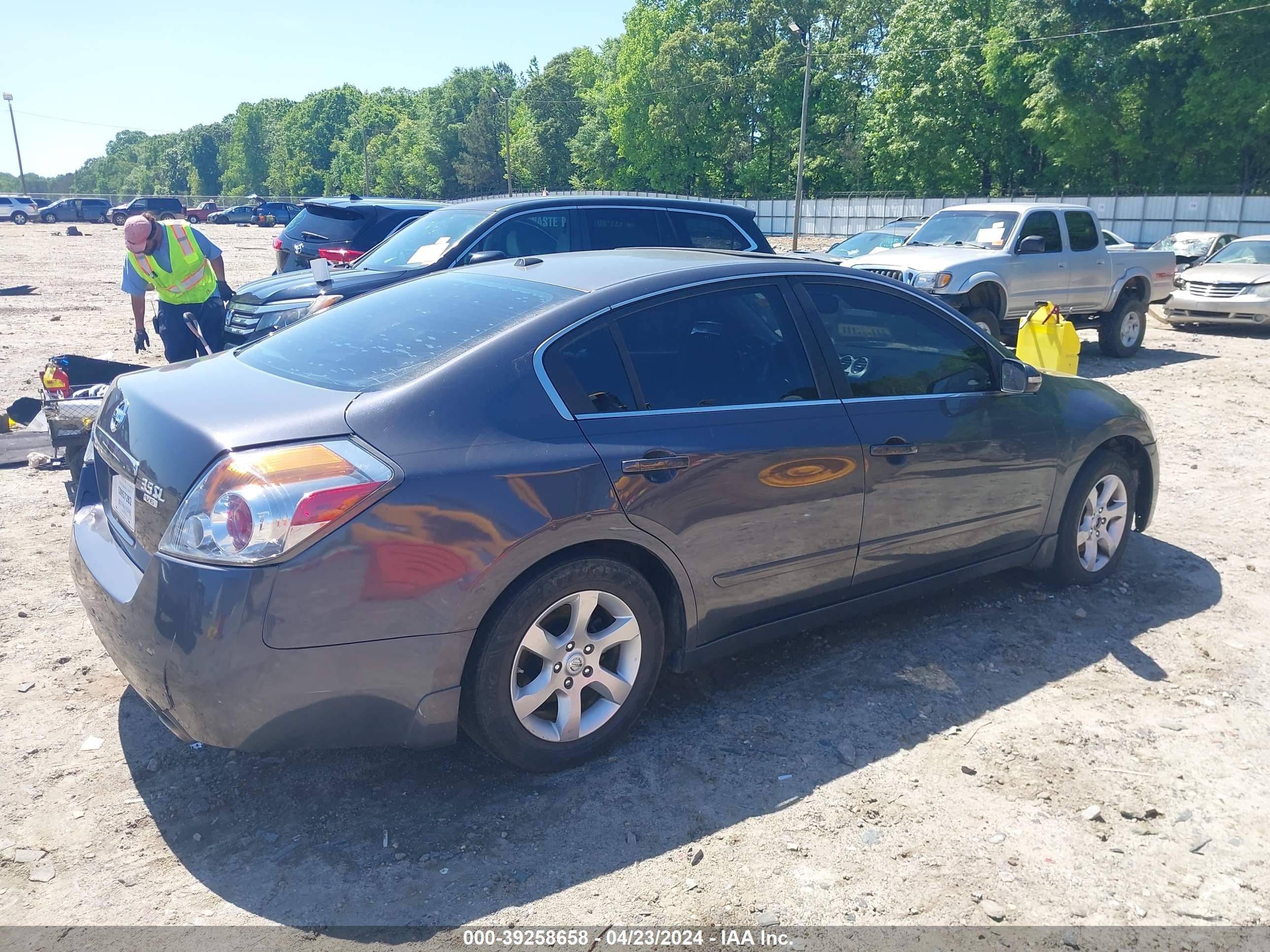 Photo 3 VIN: 1N4BL21E58N495970 - NISSAN ALTIMA 