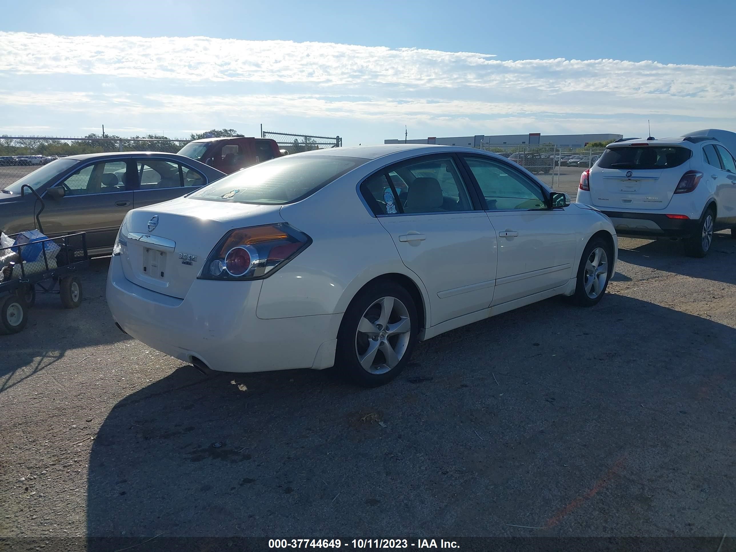 Photo 3 VIN: 1N4BL21E78C164156 - NISSAN ALTIMA 