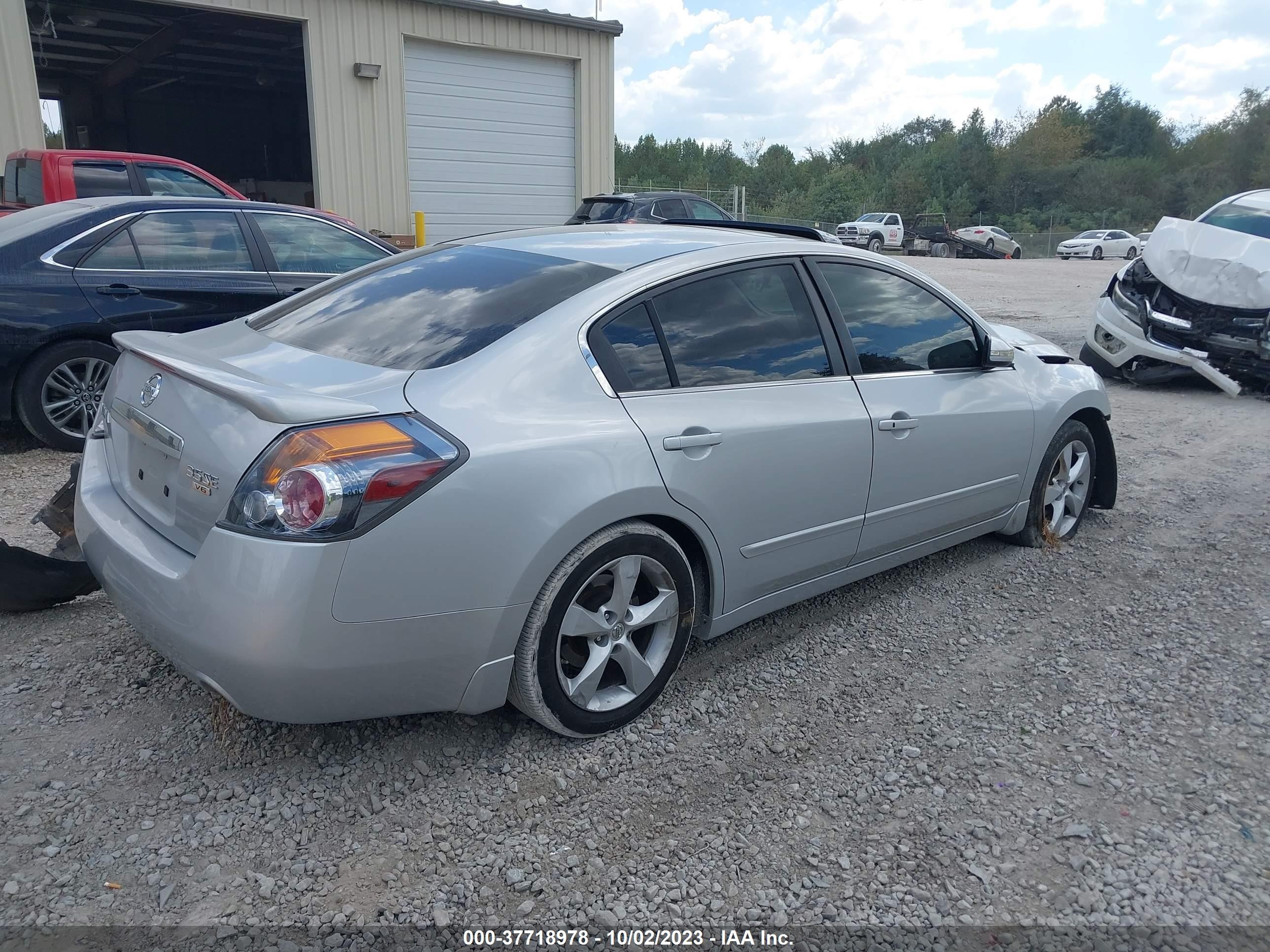 Photo 3 VIN: 1N4BL21E78N404083 - NISSAN ALTIMA 