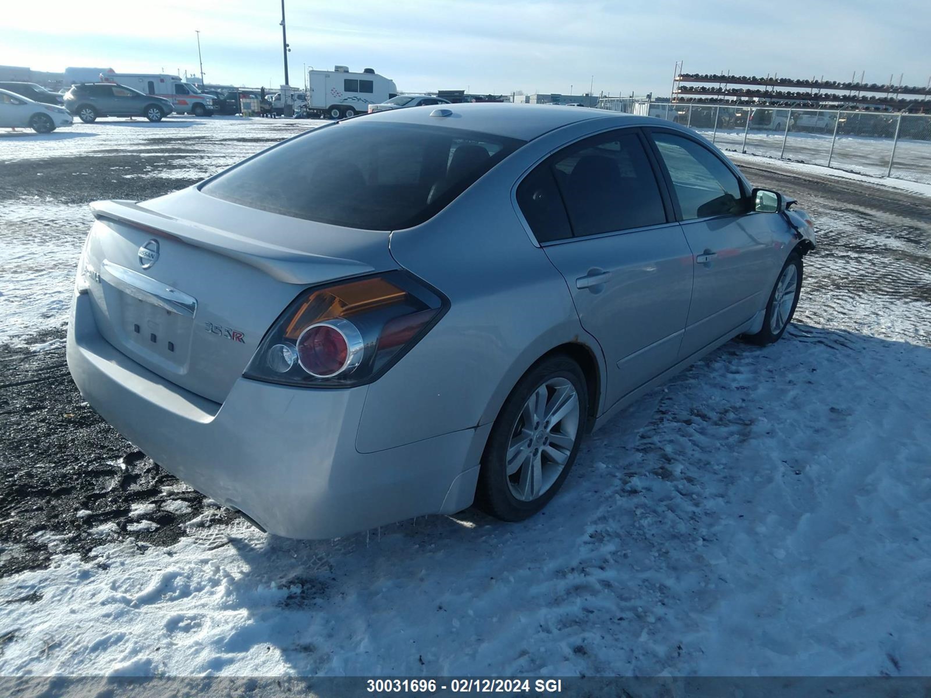 Photo 3 VIN: 1N4BL2AP4BC165144 - NISSAN ALTIMA 