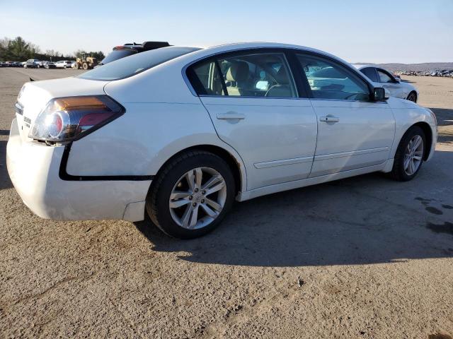 Photo 2 VIN: 1N4BL2AP4BN476710 - NISSAN ALTIMA 