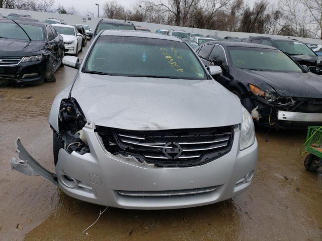 Photo 4 VIN: 1N4BL2AP5BN427063 - NISSAN ALTIMA SR 