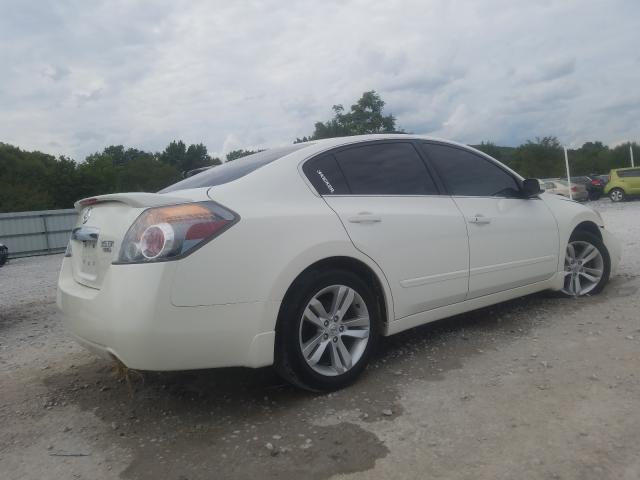 Photo 3 VIN: 1N4BL2AP6AN429693 - NISSAN ALTIMA SR 