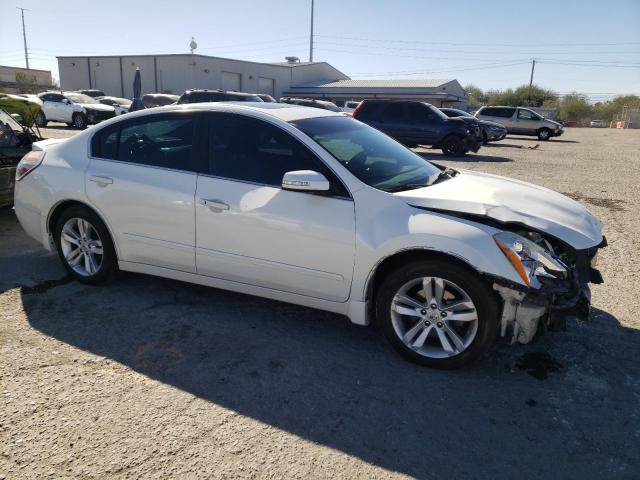 Photo 3 VIN: 1N4BL2AP6BN402897 - NISSAN ALTIMA SR 