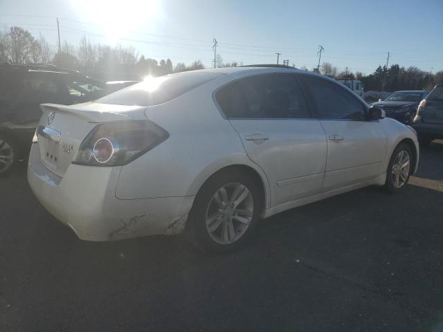 Photo 2 VIN: 1N4BL2AP6BN493427 - NISSAN ALTIMA 