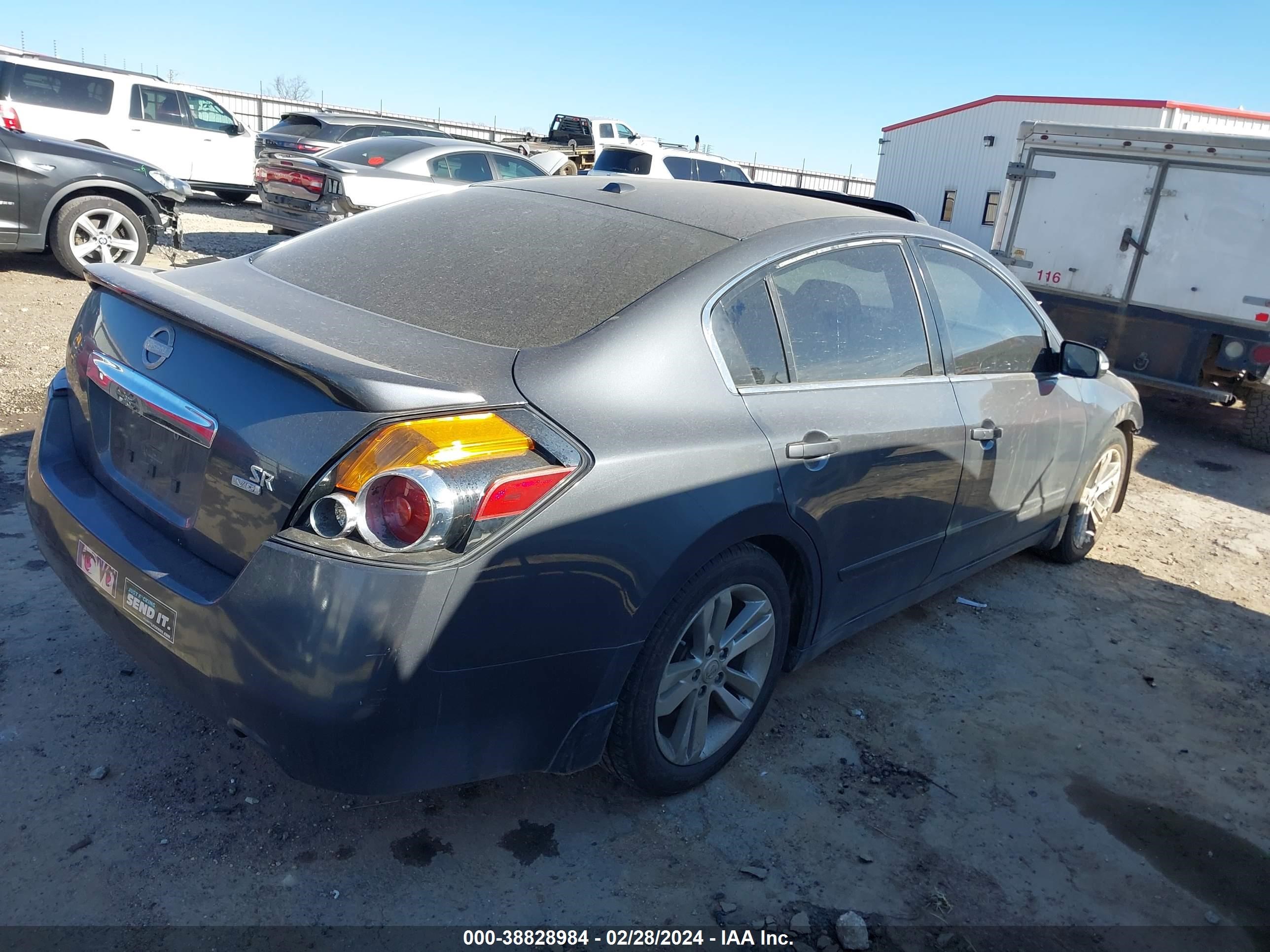 Photo 3 VIN: 1N4BL2AP6CC149478 - NISSAN ALTIMA 