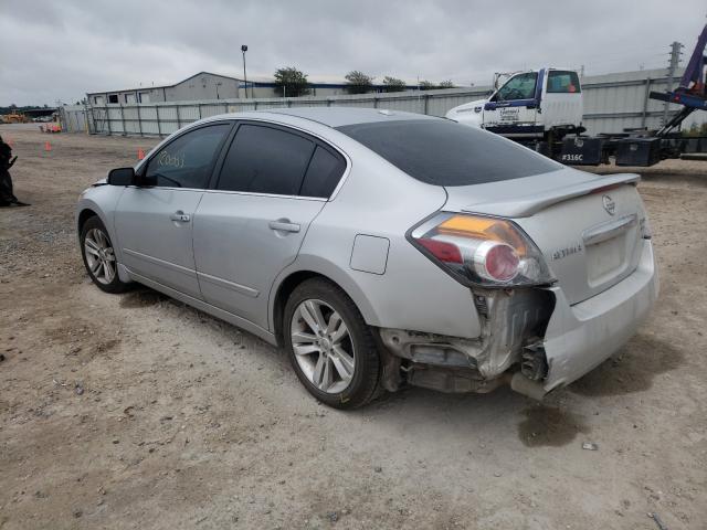 Photo 2 VIN: 1N4BL2AP8AN562939 - NISSAN ALTIMA SR 