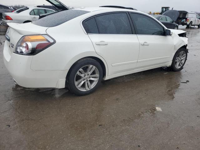 Photo 2 VIN: 1N4BL2AP8BN450272 - NISSAN ALTIMA 