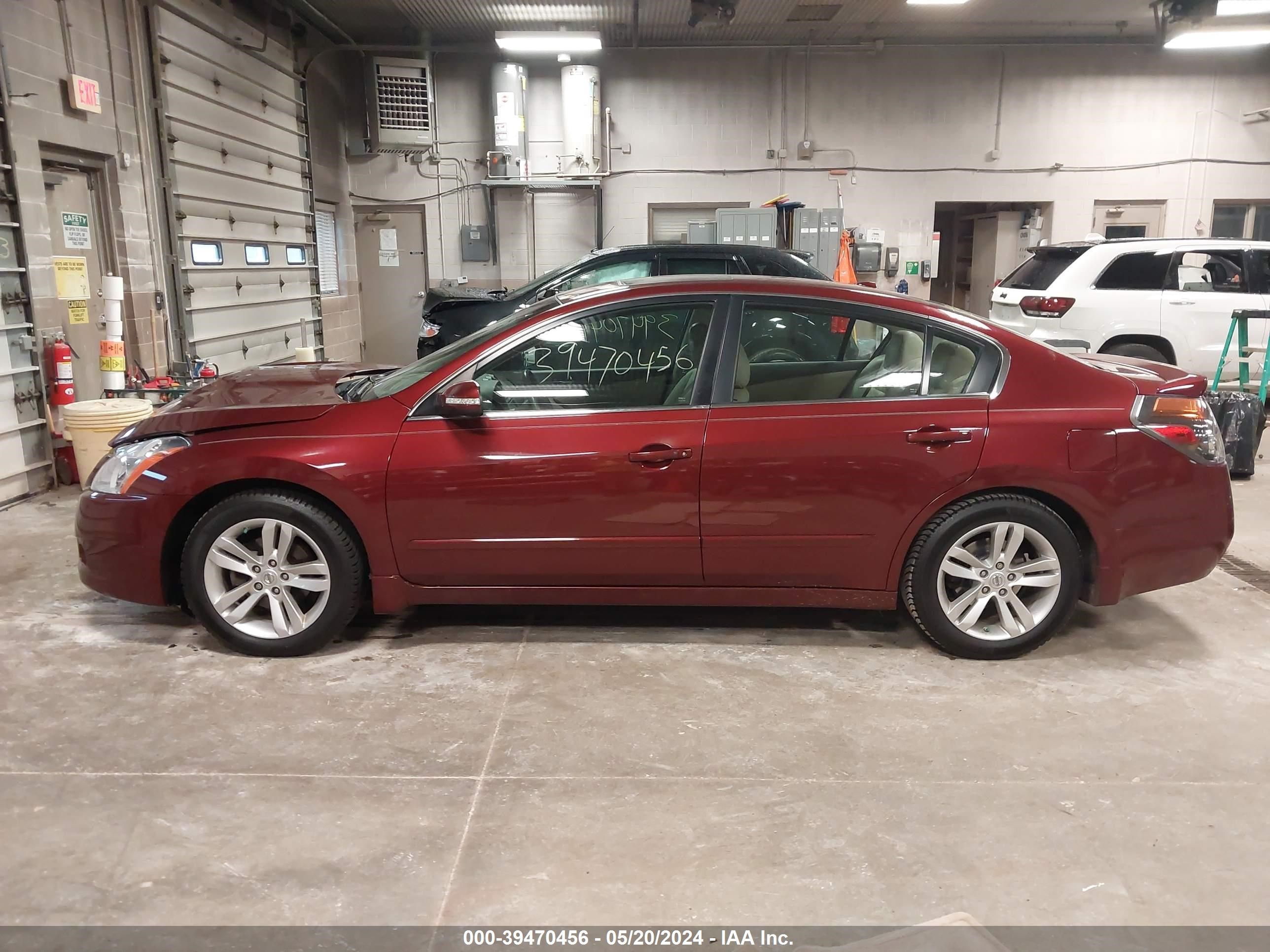 Photo 13 VIN: 1N4BL2AP9BN457148 - NISSAN ALTIMA 