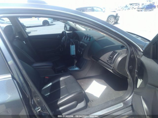 Photo 4 VIN: 1N4BL2AP9BN463595 - NISSAN ALTIMA 