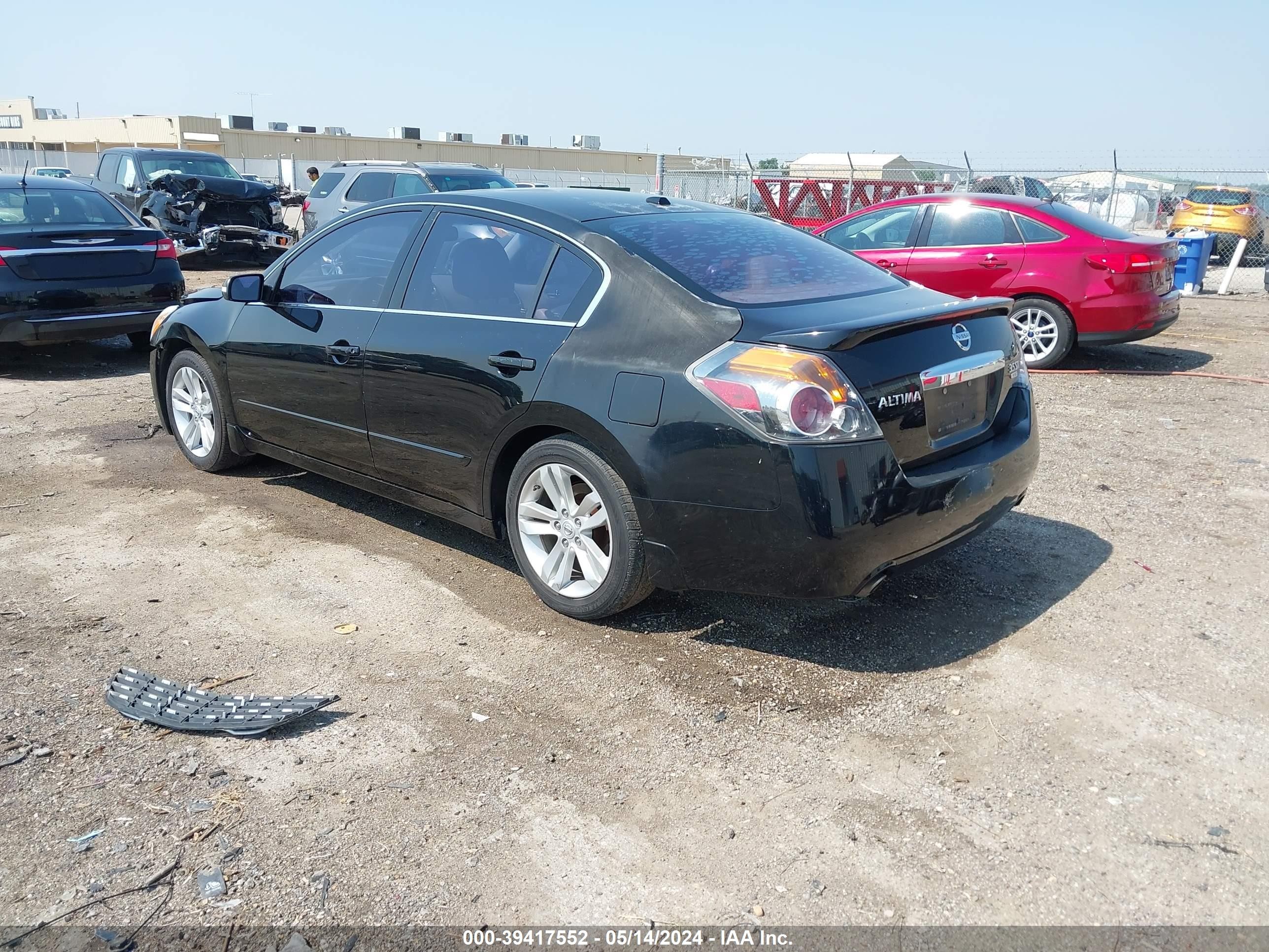 Photo 2 VIN: 1N4BL2AP9BN484687 - NISSAN ALTIMA 