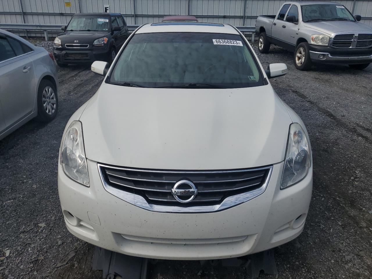 Photo 4 VIN: 1N4BL2AP9CC153170 - NISSAN ALTIMA 