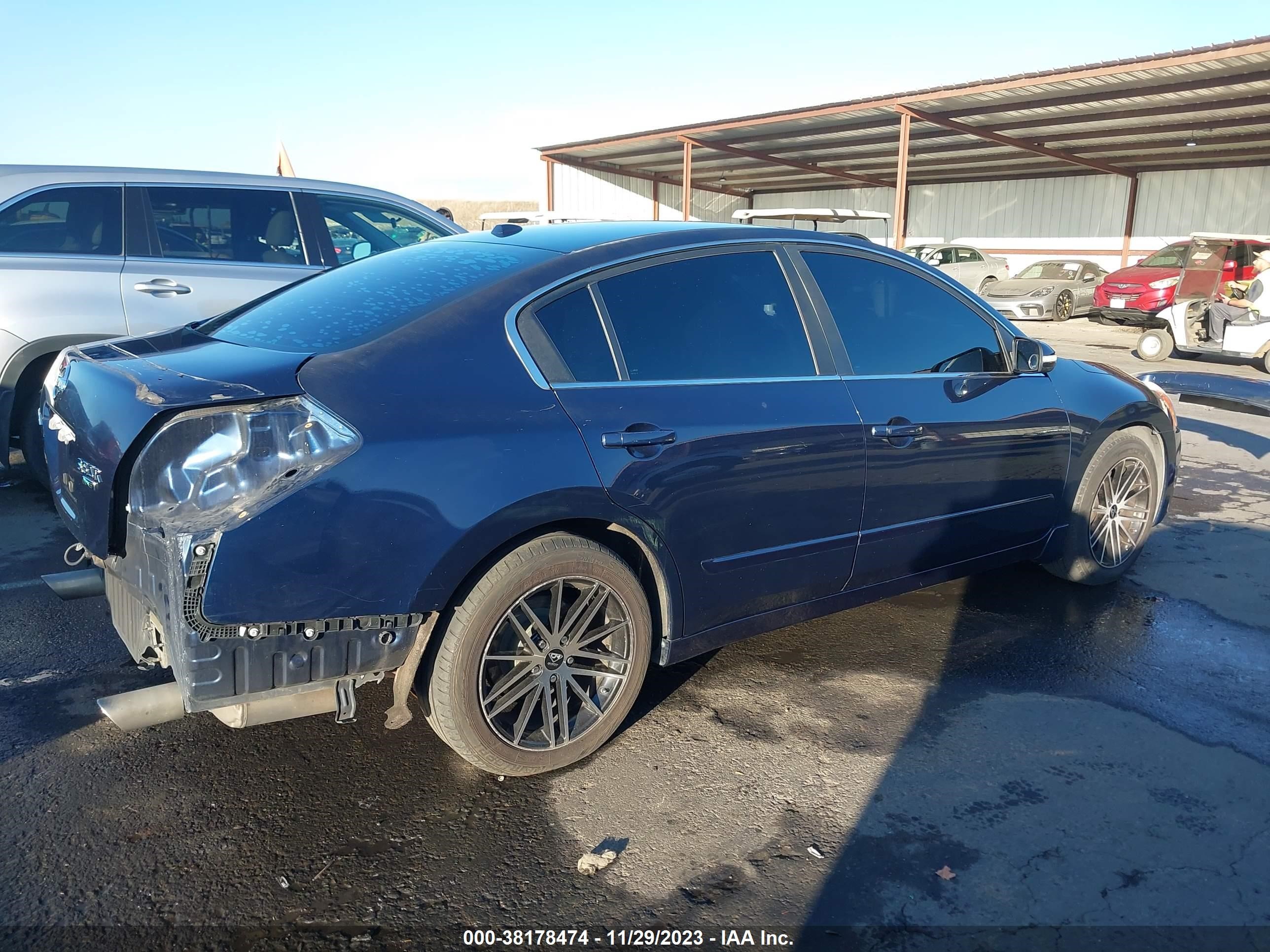 Photo 3 VIN: 1N4BL2AP9CN550267 - NISSAN ALTIMA 