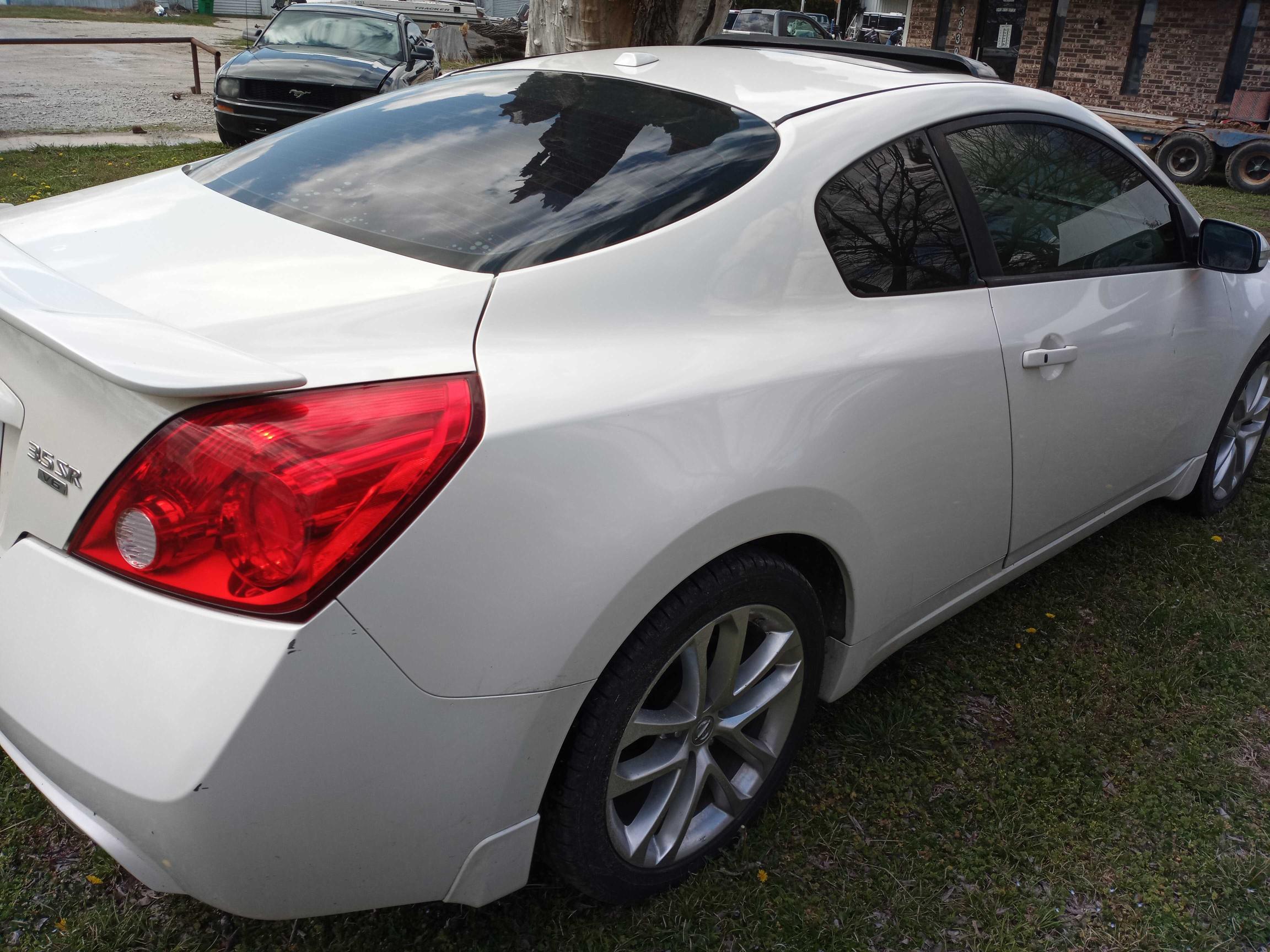 Photo 3 VIN: 1N4BL2EP9AC169988 - NISSAN ALTIMA SR 