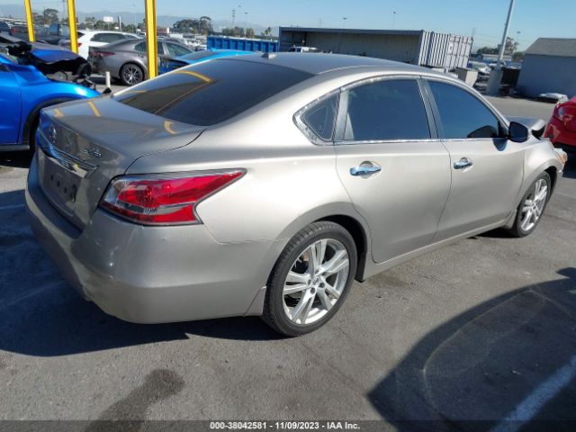 Photo 3 VIN: 1N4BL3AP0EN236418 - NISSAN ALTIMA 