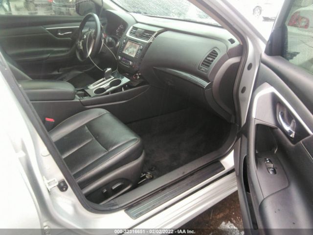 Photo 4 VIN: 1N4BL3AP0HC123830 - NISSAN ALTIMA 