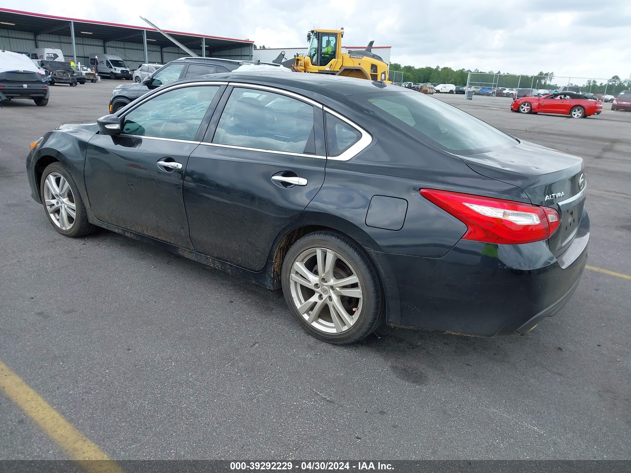 Photo 2 VIN: 1N4BL3AP0HC201426 - NISSAN ALTIMA 