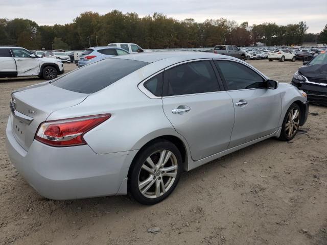 Photo 2 VIN: 1N4BL3AP1DC234901 - NISSAN ALTIMA 