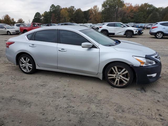 Photo 3 VIN: 1N4BL3AP1DC234901 - NISSAN ALTIMA 