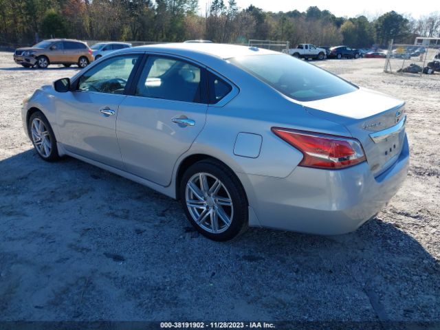 Photo 2 VIN: 1N4BL3AP1DN438098 - NISSAN ALTIMA 