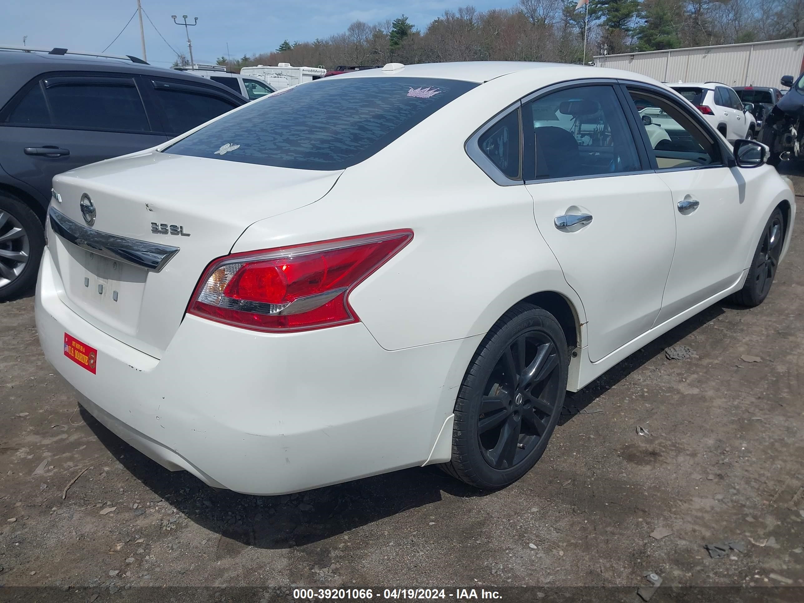 Photo 3 VIN: 1N4BL3AP2DN531079 - NISSAN ALTIMA 