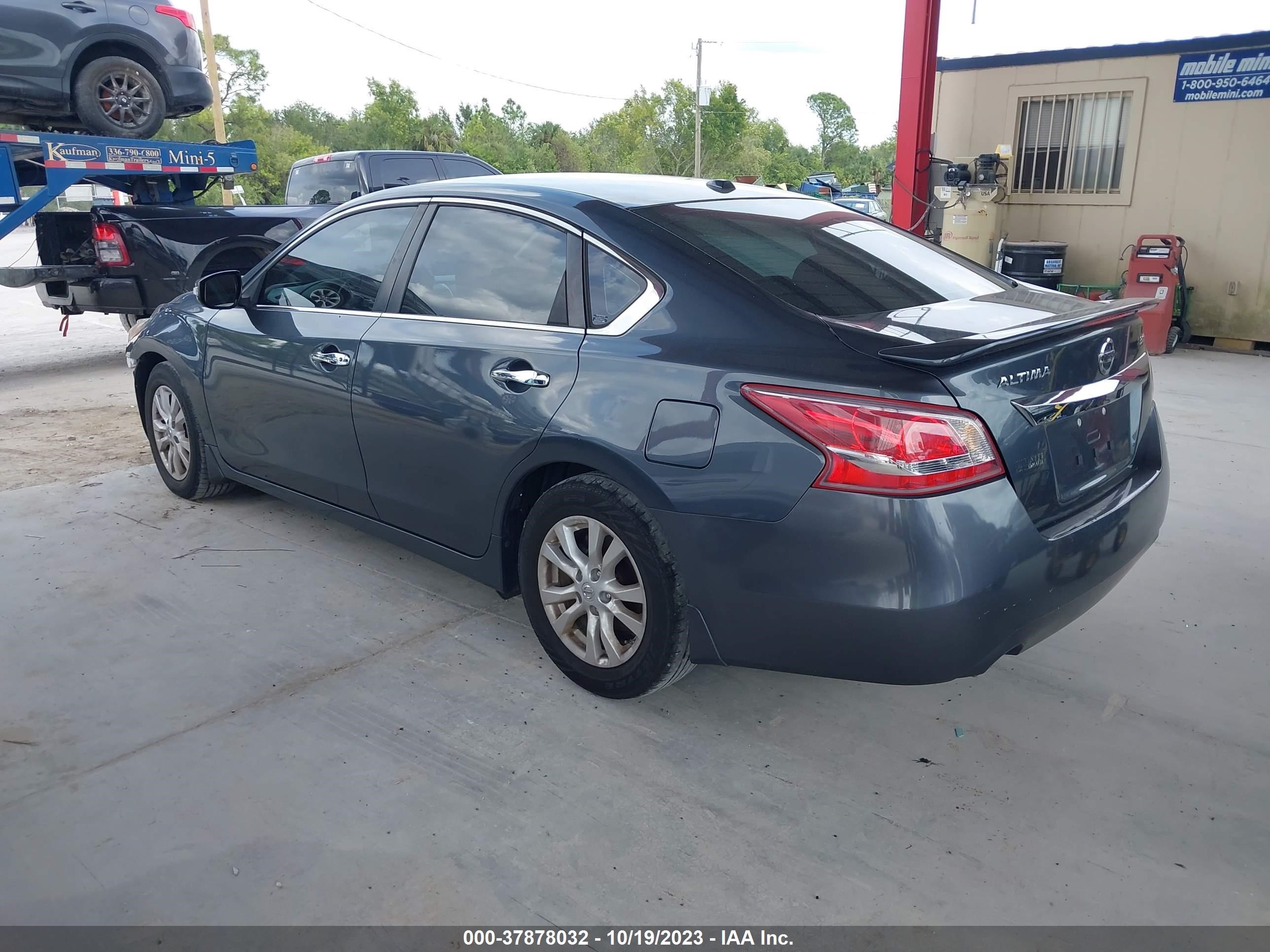 Photo 2 VIN: 1N4BL3AP4DC914758 - NISSAN ALTIMA 