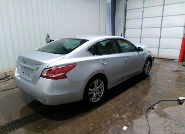 Photo 3 VIN: 1N4BL3AP4DN423742 - NISSAN ALTIMA 