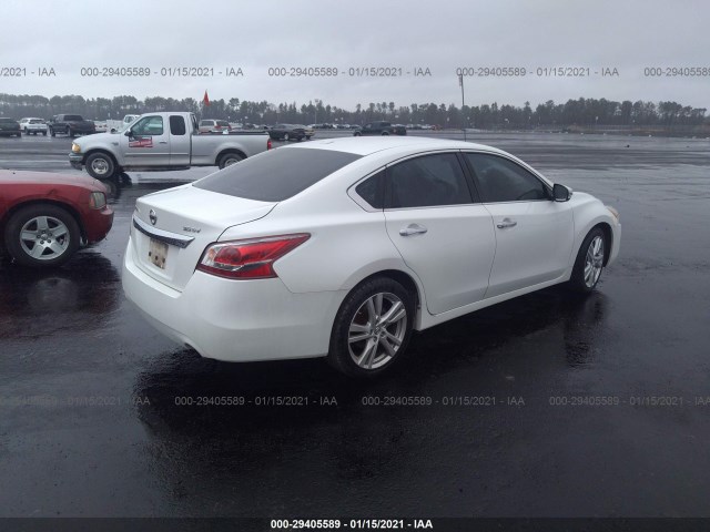 Photo 3 VIN: 1N4BL3AP5DN458239 - NISSAN ALTIMA 