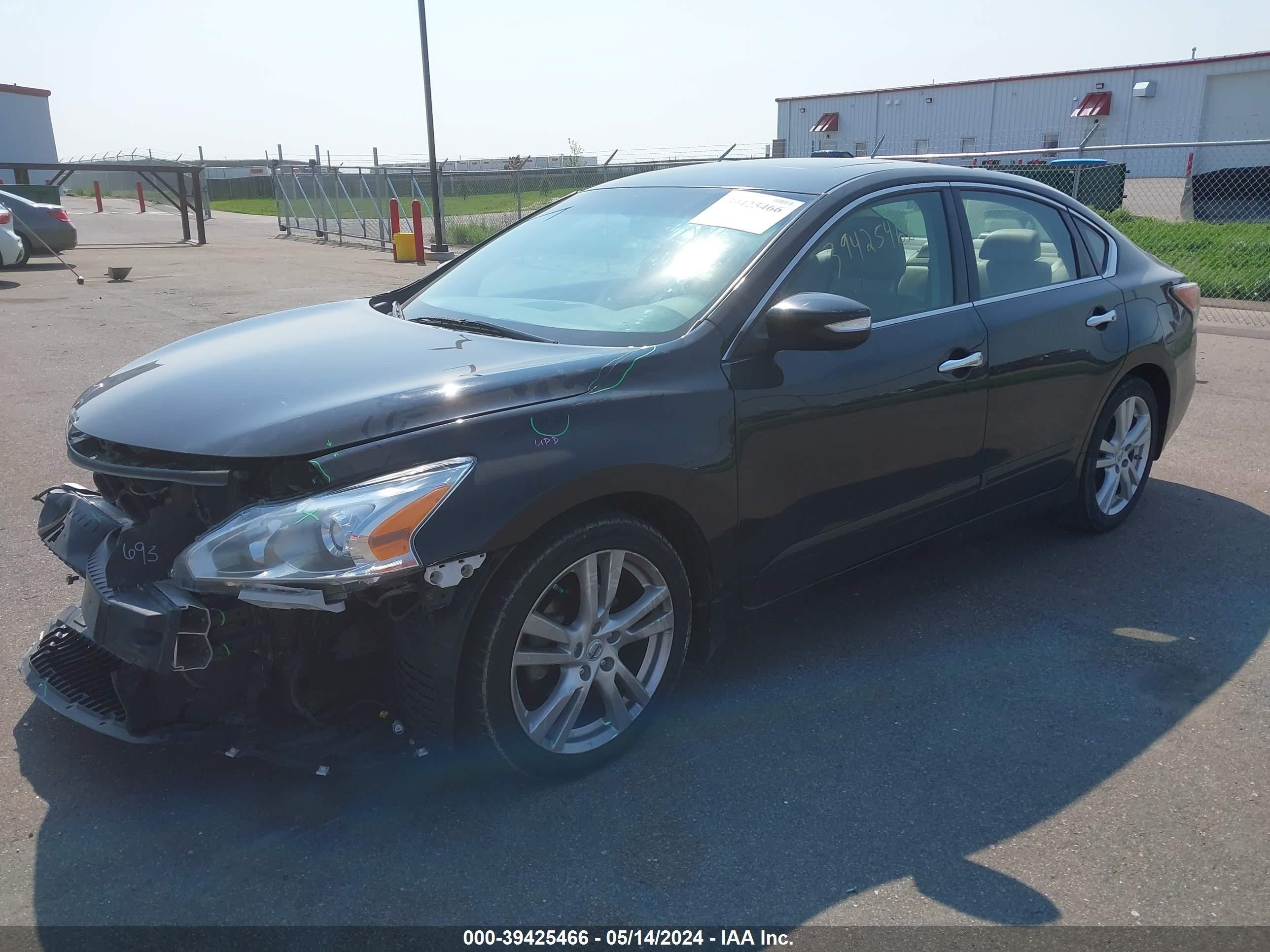 Photo 1 VIN: 1N4BL3AP5EC103875 - NISSAN ALTIMA 