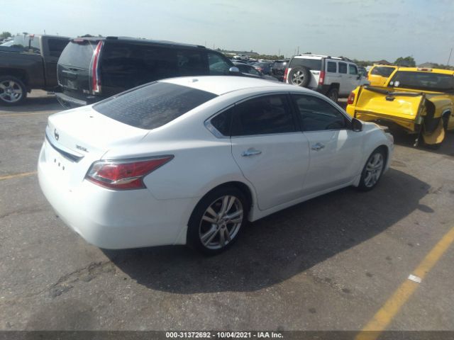 Photo 3 VIN: 1N4BL3AP5EN211448 - NISSAN ALTIMA 